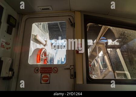 Blick vom Thames Clipper Boat London Stockfoto