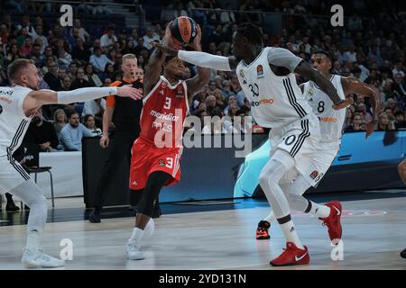 Madrid, Spanien. Oktober 2024. Isaiah Canaan von Real Madrid während des Turkish Airlines EuroLeague Spiels zwischen Real Madrid und Crvena Zvezda Belgrad am 24. Oktober 2024 im Wizink Center in Madrid Spanien Credit: SIPA USA/Alamy Live News Stockfoto