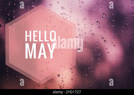 Banner Hallo Mai. Wir begrüßen den neuen Monat. Hi Spring. Der Text im Bild des Sonnenuntergangs. Sonnenuntergang am Abend. Stockfoto