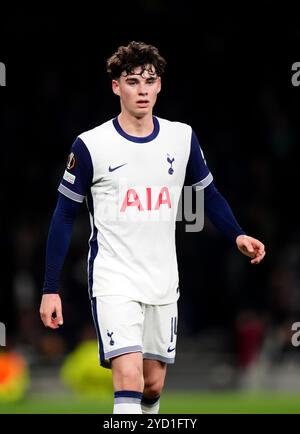 Tottenham Hotspur's Archie Gray während des Spiels der UEFA Europa League im Tottenham Hotspur Stadium in London. Bilddatum: Donnerstag, 24. Oktober 2024. Stockfoto