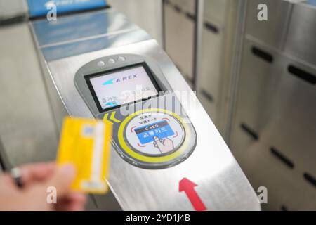Begeben Sie sich zum Bahnhof Seoul am Incheon International Airport in Incheon, Südkorea. Oktober 2024. Stockfoto