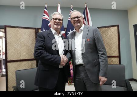Der Premierminister Sir Keir Starmer wurde während eines bilateralen Treffens mit dem australischen Premierminister Anthony Albanese während des Treffens der Regierungschefs des Commonwealth in Samoa ERNEUT ÜBERMITTELT. Bilddatum: Freitag, 25. Oktober 2024. Stockfoto