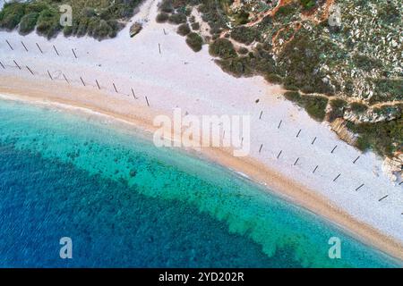 Stara Baska. Insel Krk Kiesel in der Nähe von Stara Baska aus der Vogelperspektive Stockfoto