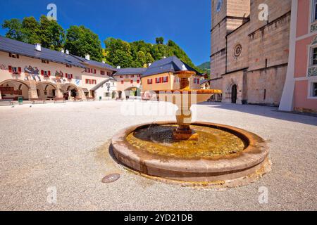 Berchtesgaden Stadtplatz und Blick auf die historische Architektur Stockfoto