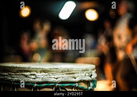 Nahaufnahme einer Djembe-Trommel Stockfoto