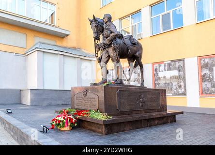 Denkmal für die Soldaten des 5. Husaren Alexandrian Regiment (Schwarze Husaren) Stockfoto