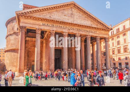 Rom, Italien, 09. MAI 2017: Bau der Pantheon, ist eine ehemalige römische Tempel, jetzt eine Kirche, in Rom, Italien. Stockfoto
