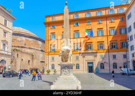 Rom, Italien, 09. MAI 2017: Obelisk von Minerva (Obelisco Della Minerva) in der Nähe des Pantheon. Elefanten und Obelisk ist eine Skulptur von der It konzipiert Stockfoto