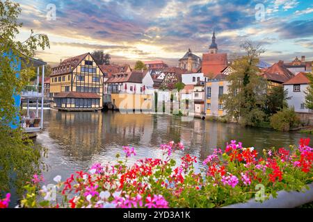 Bamberg. Blick auf die Altstadt von Bamberg mit Brücken über die Regnitz, Oberfranken, Bayern Region Deutschland Stockfoto