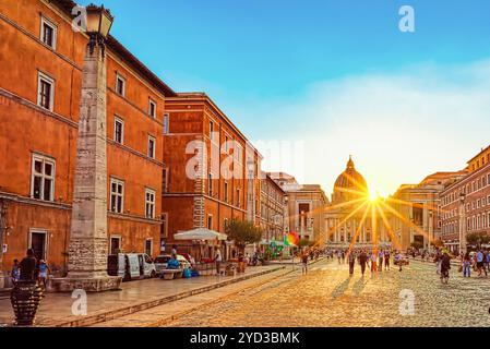 Vatikan, Italien – 10. September 2023: Blick auf St. Petersdom. Stockfoto