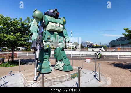 Japon, Ile de Honshu, Kanto, Inaginamanuma, Statue du Anie Manga, gepanzerte Trooper Votoms, Autoren, Soji Yoshikawa et Jinzo Toriumi, Design par Kunio Stockfoto