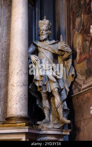 St. Leopold, Statue auf dem Altar in der St. Nicholas Cathedral in Ljubljana, Slowenien Stockfoto