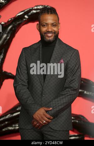 JB Gill nimmt an der britischen Premiere von „Venom: The Last Dance“ im BFI IMAX Waterloo in London Teil. Stockfoto