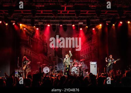 Musikkonzert - The Struts - The Grand Union Tour Luke Spiller, Adam Slack, Jed Elliot und Gethin Davies von The Struts Milan Fabrique Italien Copyright: XMirkoxFava/TSCKx/xLiveMediax LPM 1573648 Stockfoto