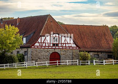 Das Dorf und Gestüt Altefeld in Hessen Stockfoto