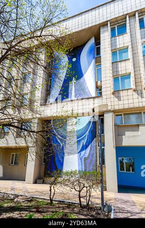 Samara, Russland - 6. Mai 2018: Gebäude der Staatlichen Universität Samara (Luft- und Raumfahrtinstitut) Stockfoto