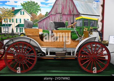 Ausstellung im Branson Auto and Farm Museum in Missouri Stockfoto