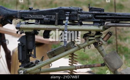 Die MG 42 ist ein luftgekühltes Mehrzweckmaschinengewehr, das von der Wehrmacht und der Waffen-SS während der Zweiten hal in großem Umfang eingesetzt wurde Stockfoto