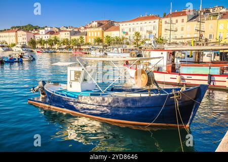 Mali Losinj farbenfroher Blick auf das Wasser Stockfoto