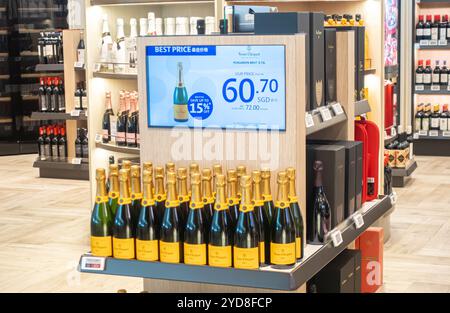 Singapur Changi Airport, Duty-Free-Shop, Veuve Clicquot Brut Champagner-Weinstand Stockfoto