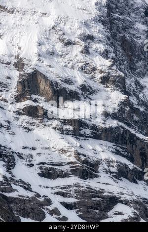 Der Eiger hat ein berühmtes Wahrzeichen in Grindelwald, Schweiz, aus nächster Nähe erobert. Stockfoto