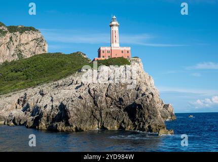 Leuchtturm Faro Punta Carena in Anacapri, Capri, Campania, Italien. Stockfoto