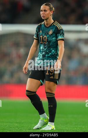 London, Großbritannien. Oktober 2024. Klara Bühl von Deutschland während des Internationalen Freundschaftsspiels England Women vs Germany Women im Wembley Stadium, London, United Kingdom, 25. Oktober 2024 (Foto: Izzy Poles/News Images) in London, United Kingdom am 25.10.2024. (Foto: Izzy Poles/News Images/SIPA USA) Credit: SIPA USA/Alamy Live News Stockfoto