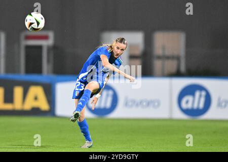 Stadio Tre Fontane, Rom, Italien. Oktober 2024. Internationale Freundlichkeit für Frauen, Italien gegen Malta; Julie Piga von Italien Credit: Action Plus Sports/Alamy Live News Stockfoto
