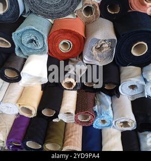 Mode- und Modedesign ein moderner Schneider Stockfoto