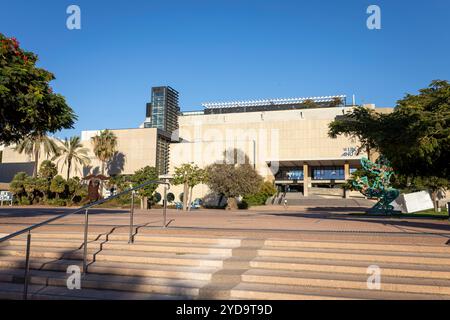 Tel Aviv, Israel - 7. Oktober 2024: Das Anu Museum des jüdischen Volkes an der Universität Tel Aviv war früher als Beit Hatfutsot bekannt. Stockfoto