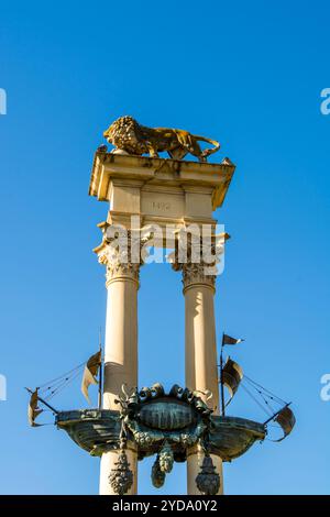 Denkmal für Christoper Kolumbus in den Gärten von Murillo, den Gärten von Murillo, Puerta de Jerez, Sevilla, Andalusien, Spanien. Stockfoto