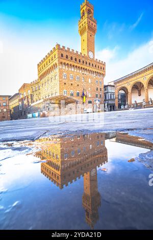 Piazza della Signoria in Florenz und Blick auf den Palazzo Vecchio Stockfoto