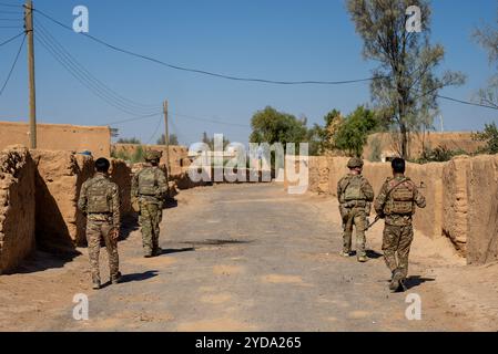 Soldaten der US-Armee der Charlie Kompanie, 1. Bataillon, 181. Infanterieregiment, 44. Infanterie-Brigade Combat Team, zugewiesen in Combined Joint Task Fo Stockfoto