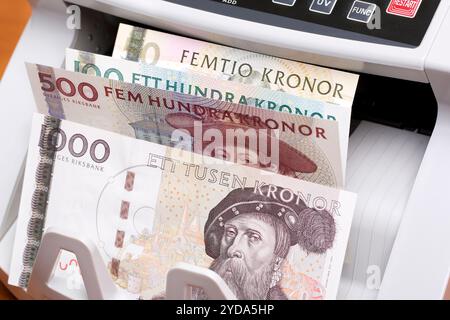 Schwedische Krone - Krone in der Zählmaschine Stockfoto