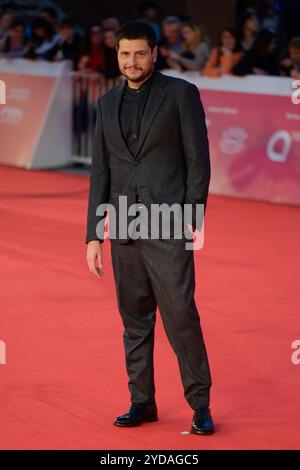Rom, Italien. Oktober 2024. Claudio Giovannesi besucht den roten Teppich des Films „Hey Jo“ beim Rome Film fest 2024 im Auditorium Parco della Musica. Quelle: SOPA Images Limited/Alamy Live News Stockfoto