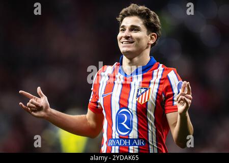 Madrid, Frankreich, Spanien. Oktober 2024. Julian ALVAREZ von Atletico Madrid feiert sein Tor beim Spiel der UEFA Champions League, League Phase MD3 zwischen Atletico de Madrid und Lille OSC (LOSC) am 23. Oktober 2024 im Riyadh Air Metropolitano Stadium in Madrid. (Kreditbild: © Matthieu Mirville/ZUMA Press Wire) NUR REDAKTIONELLE VERWENDUNG! Nicht für kommerzielle ZWECKE! Stockfoto