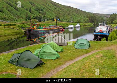 Tolle Glen Way Wanderzelte in Laggan Locks Stockfoto