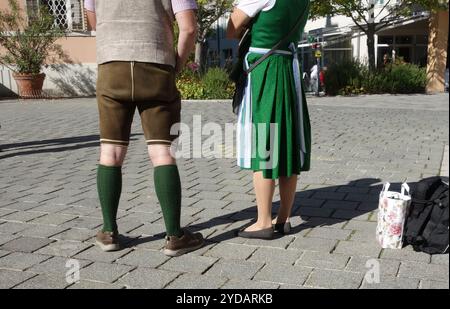 Traditionelle Lederhosen, die Lederhose genannt werden Stockfoto