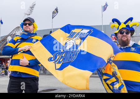 Wellington, Neuseeland, 26. Oktober 2024. Posieren Sie für ein Foto vor dem Bunnings Warehouse NPC Finale zwischen den Wellington Lion's und der Bay of Plenty im Sky Stadium in Wellington, Neuseeland. Quelle: James Foy/Alamy Live News Stockfoto