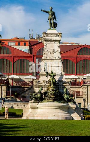 Statue von Prinz Heinrich dem Seefahrer, Porto, Portugal. Stockfoto