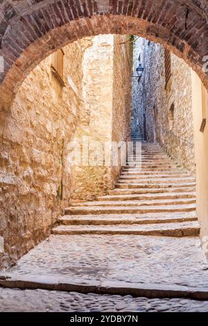 Sant Llorenc Straße - Carrer de Sant Llorenc - im jüdischen Viertel El Call, Girona, Spanien Stockfoto