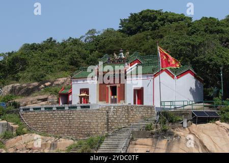 Blick auf den Tin Hau (Göttin des Meeres) Tempel, Po Toi Island, Hongkong China, Oktober 2024 Stockfoto