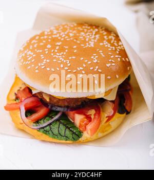 Nahaufnahme von hausgemachten Burgern Nahaufnahme Stockfoto