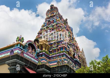 SEYCHELLEN, VICTORIA - 18. JANUAR: Fassade eines hindu-Tempels in Victoria, Mahe, Seychellen am 18. Januar 2015 Stockfoto