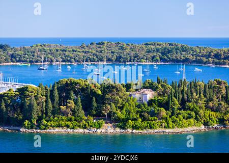 Kroatische Inseln und Adria. Aus der Vogelperspektive vom Belfried Rovinj Stockfoto