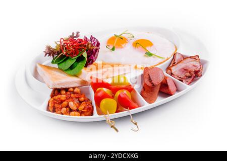 Traditionelles englisches Frühstück mit Spiegeleiern Stockfoto