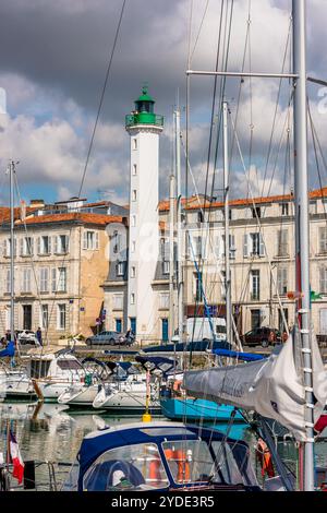 Blick auf die Yachten im alten Hafen La Rochelle France Stockfoto