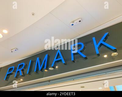 Markenlogo des Primark Store Stockfoto