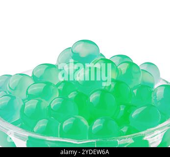 Grüner Bubble Tee auf Glas isoliert Stockfoto