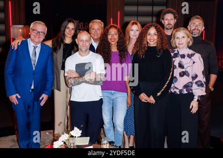 Jürgen Beckers, Aybi Ära, Jürgen Vogel, Axel Hacke, Melanie Raabe, Esther Schweins, Joy Denalane, Max Herre, Susan Link und Micky Beisenherz bei der Aufzeichnung der WDR-Talkshow Kölner Treff im WDR Studio BS 3. Köln, 25.10.2024 *** Jürgen Beckers, Aybi Era, Jürgen Vogel, Axel Hacke, Melanie Raabe, Esther Schweins, Joy Denalane, Max Herre, Susan Link und Micky Beisenherz bei der Aufnahme der WDR Talkshow Kölner Treff im WDR Studio BS 3 Köln, 25 10 2024 Foto:XR.xSchmiegeltx/xFuturexImagex koelner treff2510 4004 Stockfoto